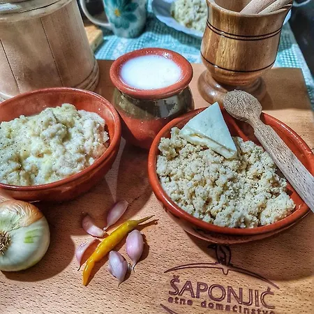 Etno Domacinstvo Saponjic Nova Varos