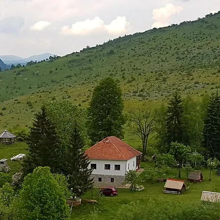 Etno Domacinstvo Saponjic Nova Varos
