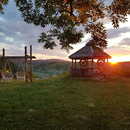 Etno Domacinstvo Saponjic Casa de hóspedes